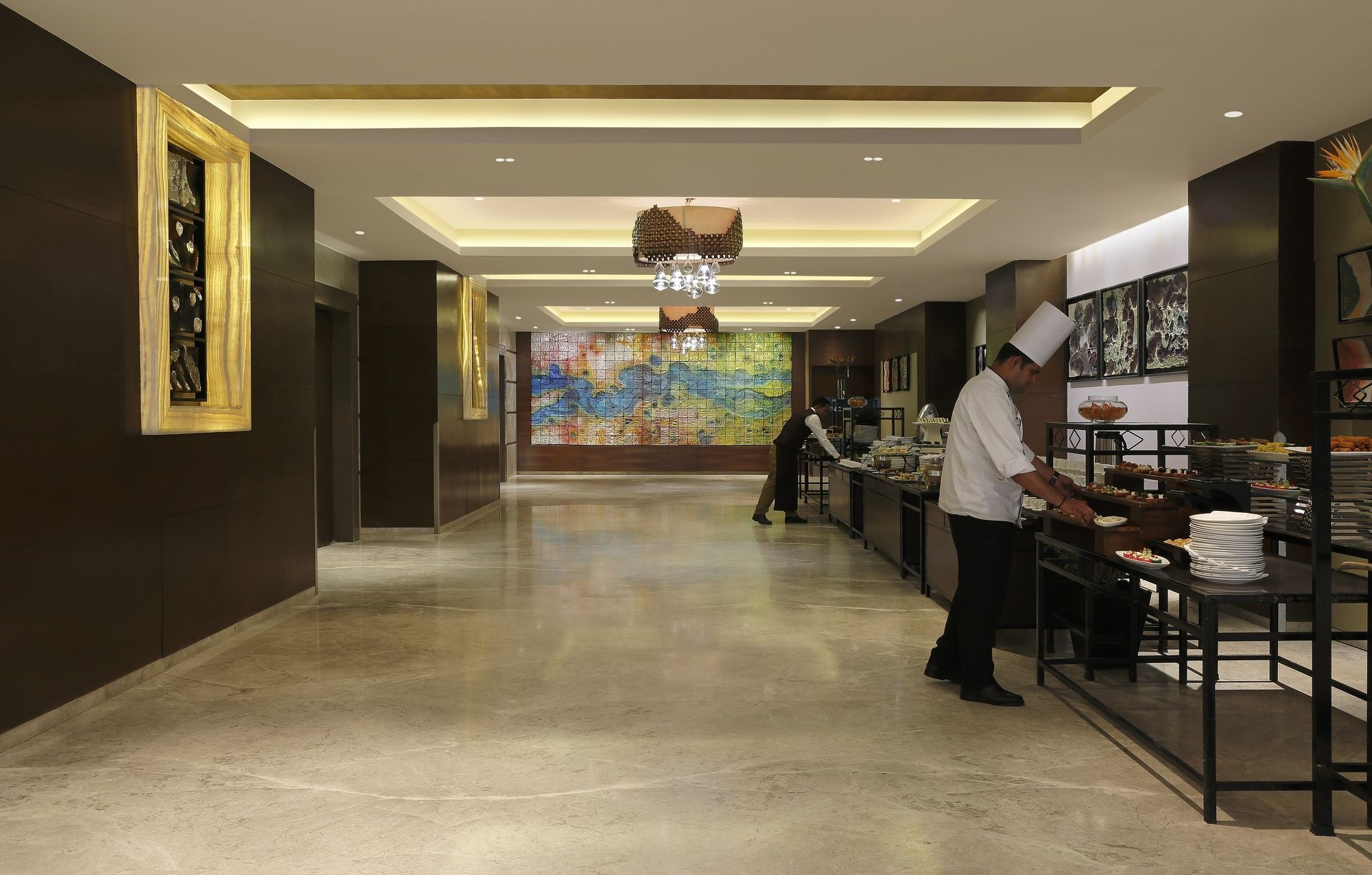Grand Mercure Vadodara Surya Palace Exterior foto